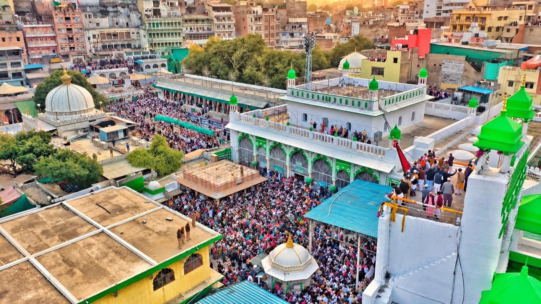 What is Prashad / Tabbaruk? Sacred Offerings at Ajmer Sharif - Ajmer Dargah Sharif