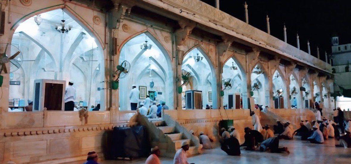 Shahjahani Mosque